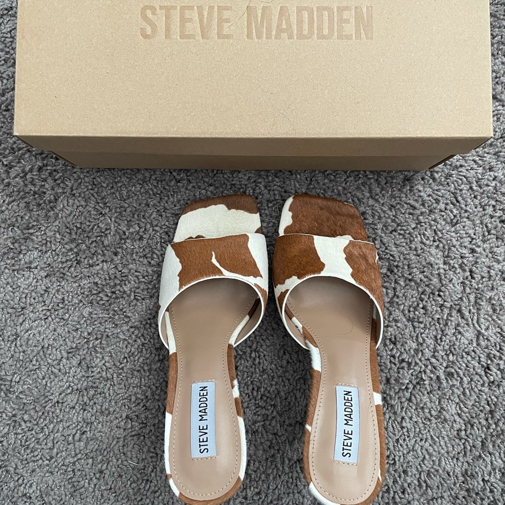 Brand new Steve Madden Cowprint Mules